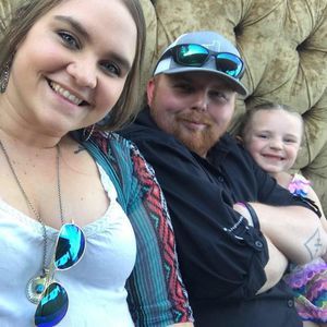 Meet your Posher, Jade